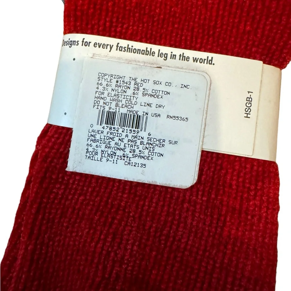 Hot Sox Red Chenille Socks. NWT